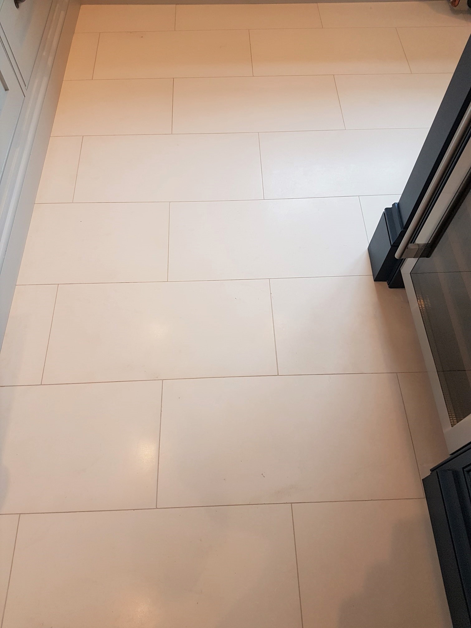 White Moleanos Limestone Floor After Cleaning Harrogate